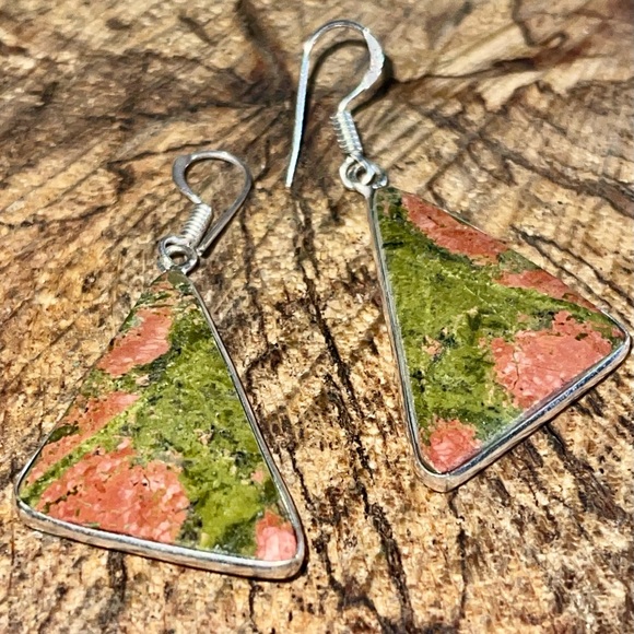 Triangular Unakite Jasper Earrings 1 1/2” - Picture 3 of 10